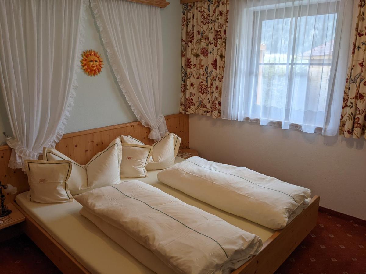 Sonnenschloessl Apartments Нойштифт-им-Штубайталь Экстерьер фото